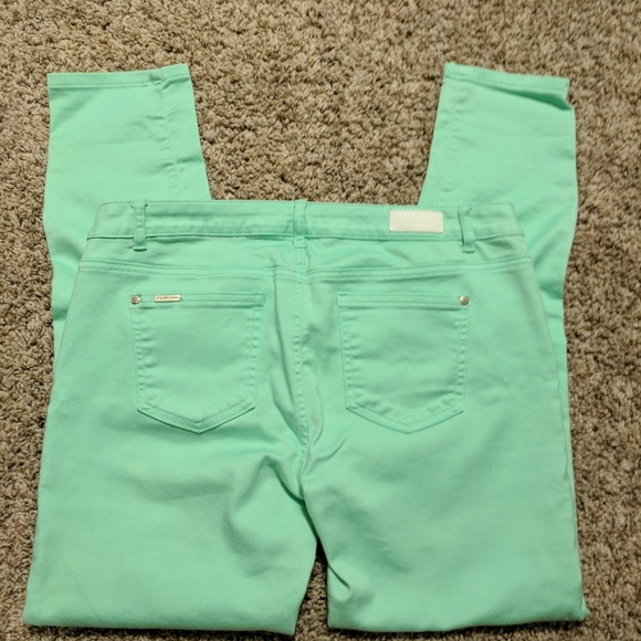 Mint colored pants - Picture 2 of 3